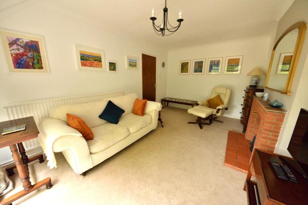Vila Cosy House, A Train Spotter'S Delight! New Alresford Exteriér fotografie