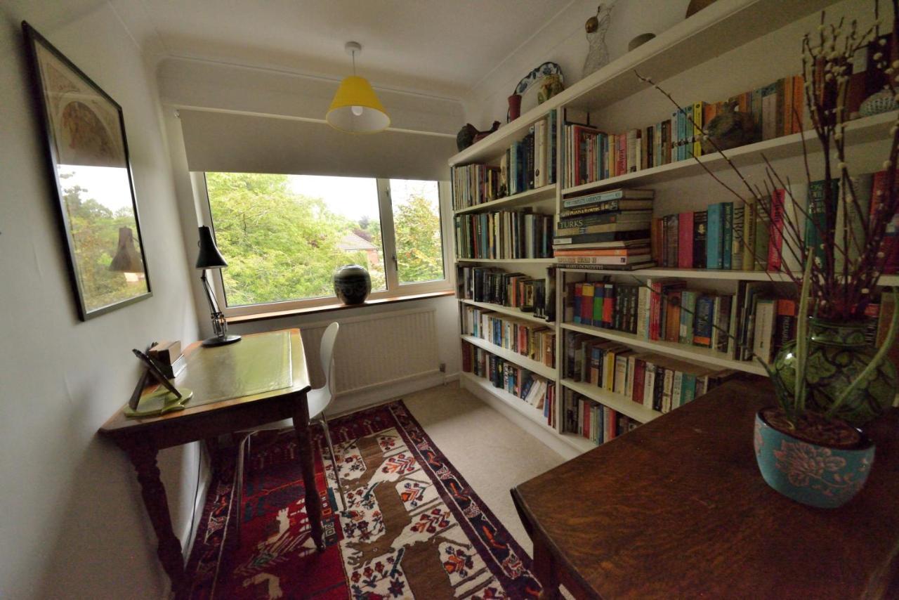 Vila Cosy House, A Train Spotter'S Delight! New Alresford Exteriér fotografie
